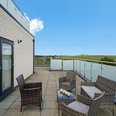 One And Two Bed Apartments Slough Near Heathrow Colnbrook Eksteriør bilde