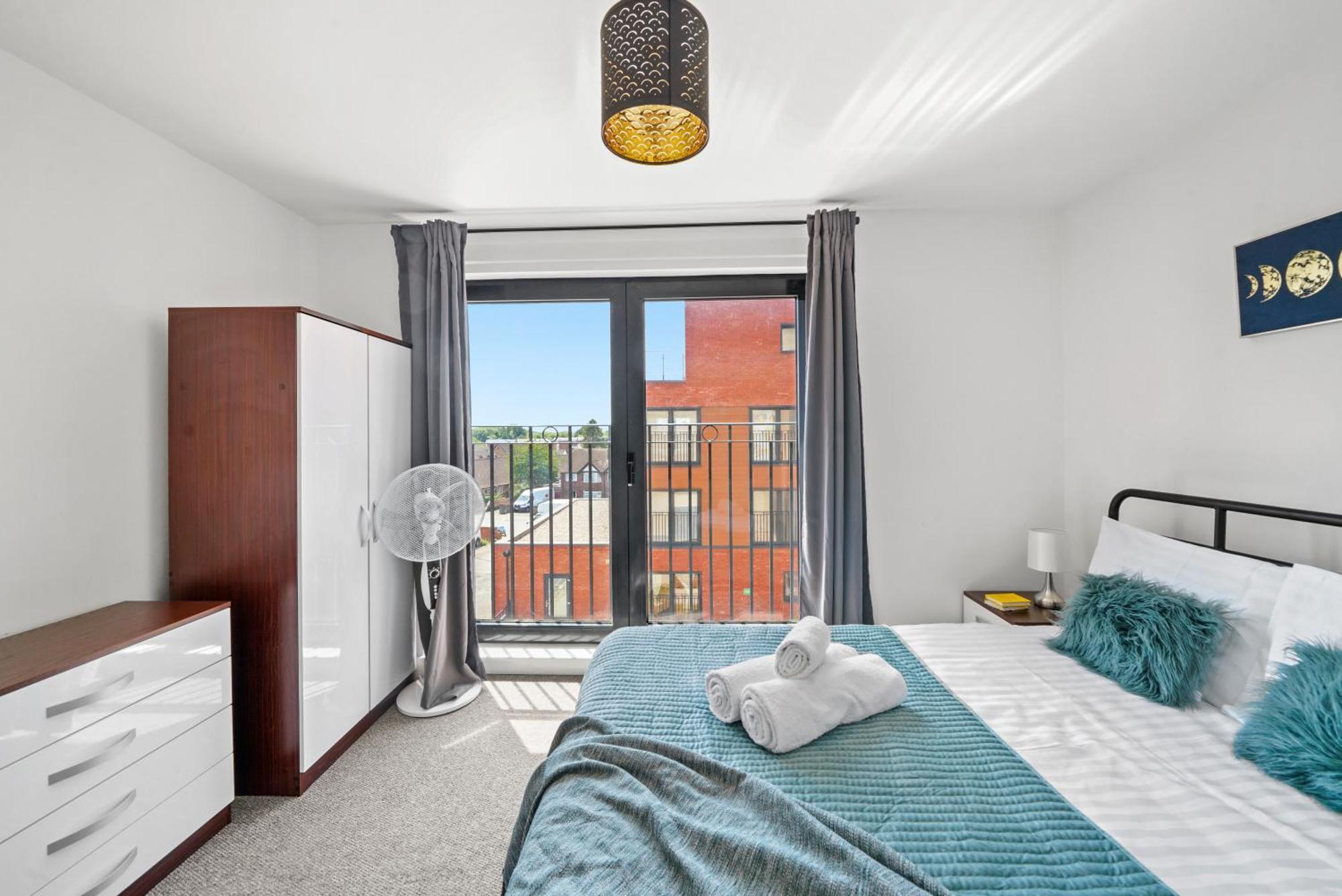 One And Two Bed Apartments Slough Near Heathrow Colnbrook Eksteriør bilde