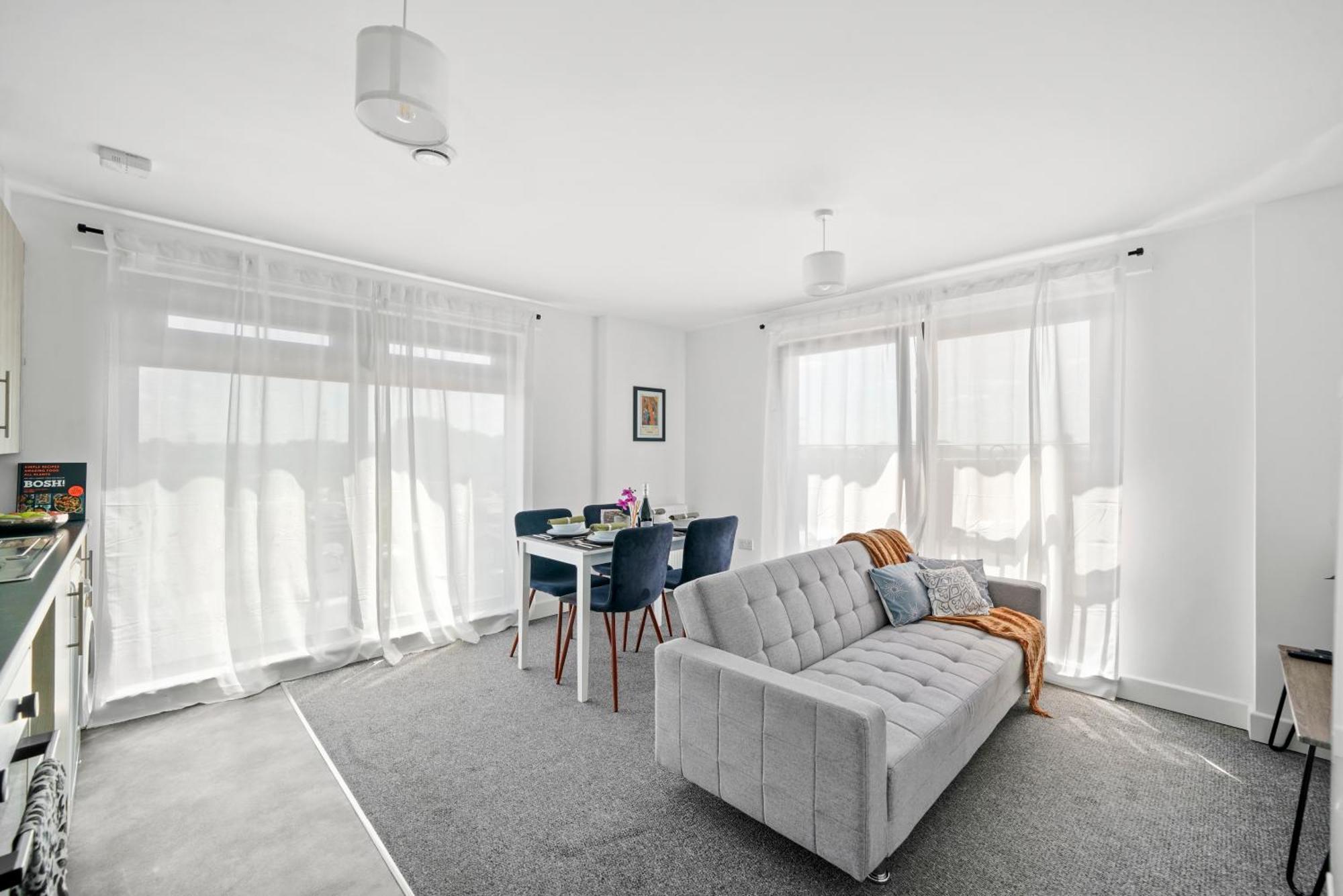 One And Two Bed Apartments Slough Near Heathrow Colnbrook Eksteriør bilde