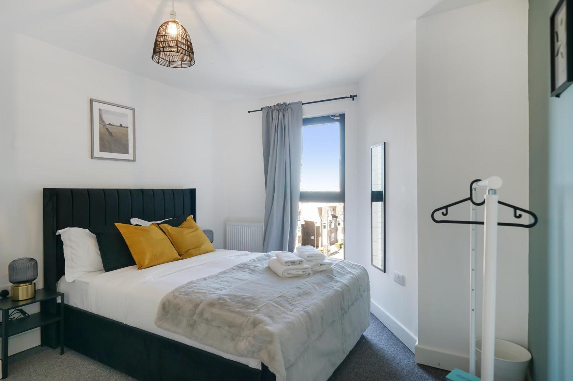 One And Two Bed Apartments Slough Near Heathrow Colnbrook Eksteriør bilde