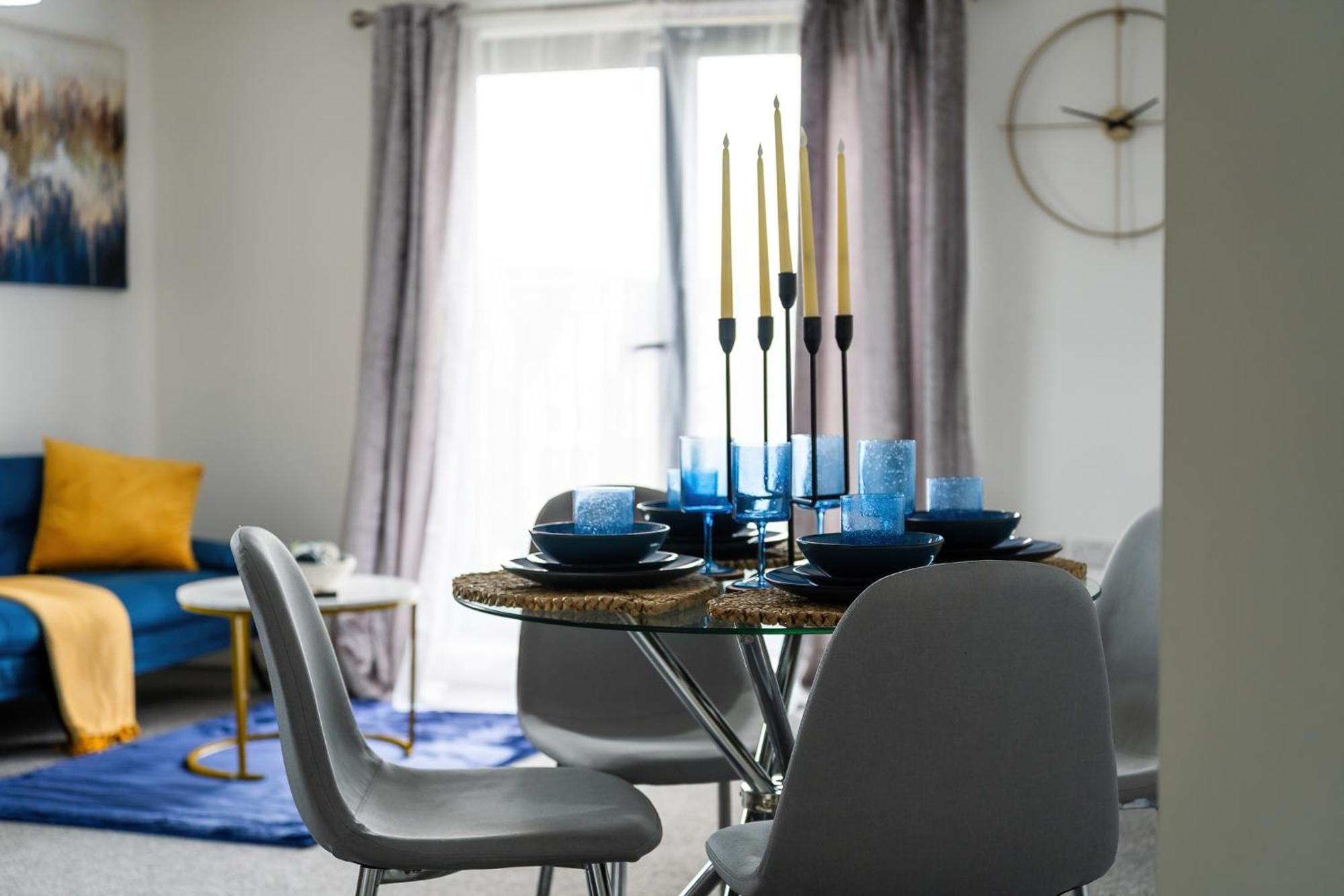 One And Two Bed Apartments Slough Near Heathrow Colnbrook Eksteriør bilde