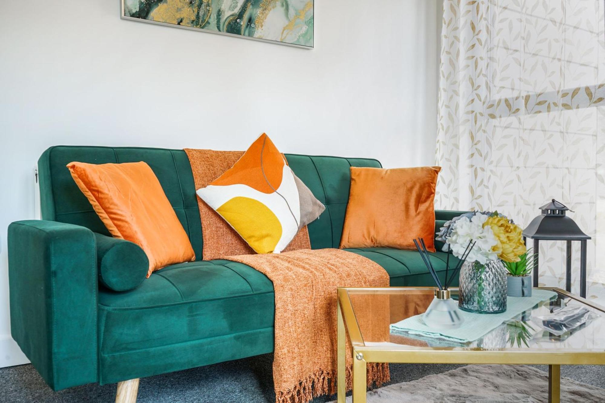 One And Two Bed Apartments Slough Near Heathrow Colnbrook Eksteriør bilde