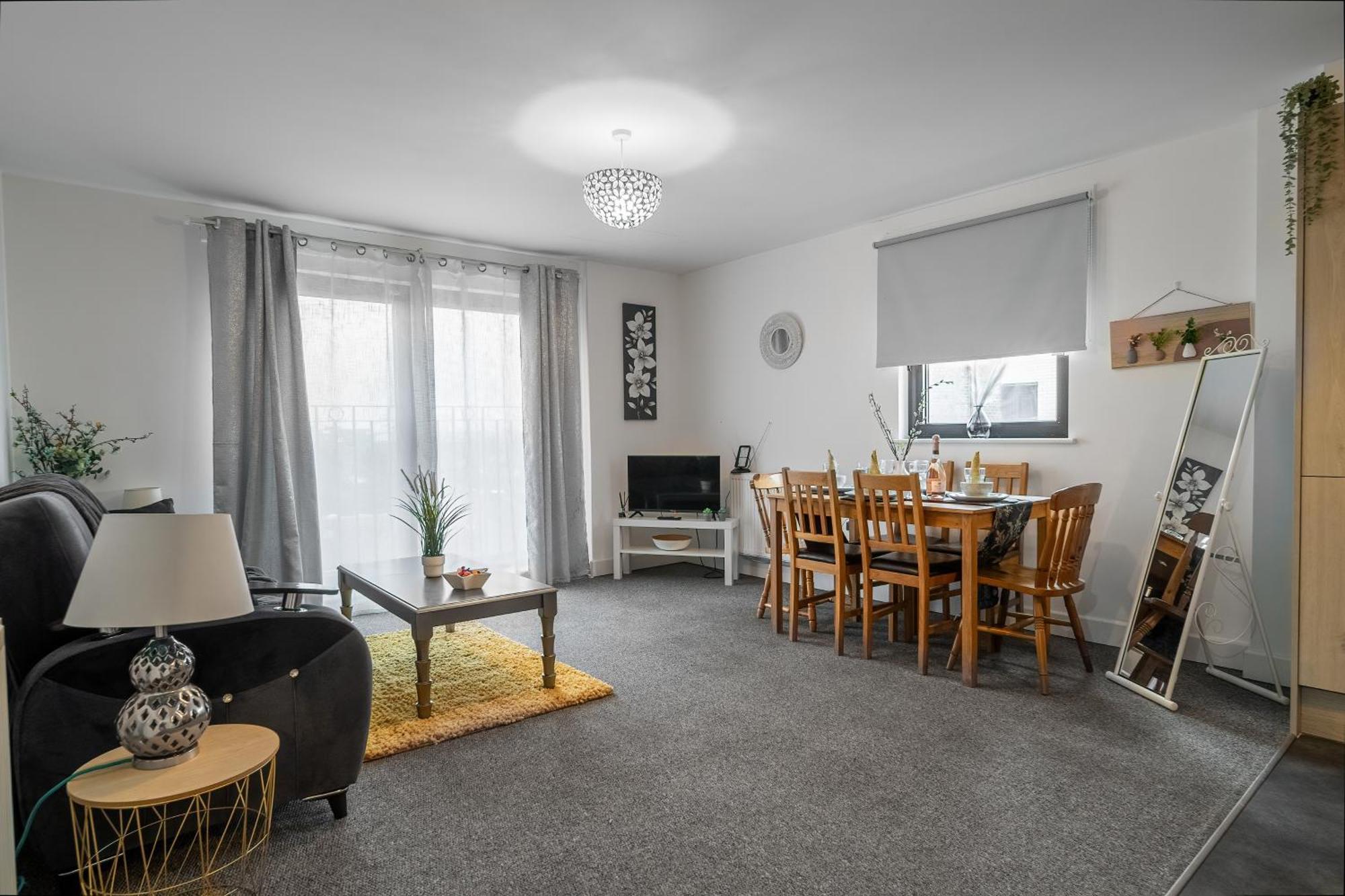 One And Two Bed Apartments Slough Near Heathrow Colnbrook Eksteriør bilde
